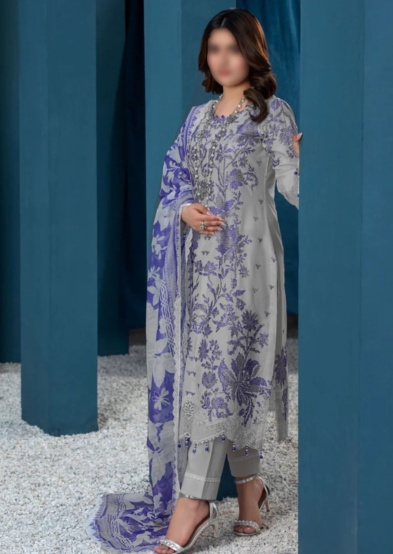 Luxurious Traditional Wear - Embroidered 3-Piece Set