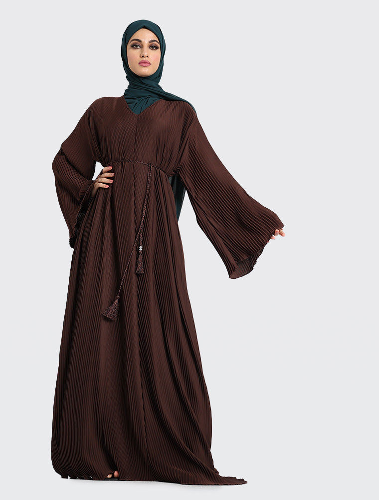 Chocolate Pleated Abaya Muslim Women Clothing Uniquewallart Abaya For Women Front Side Detailed