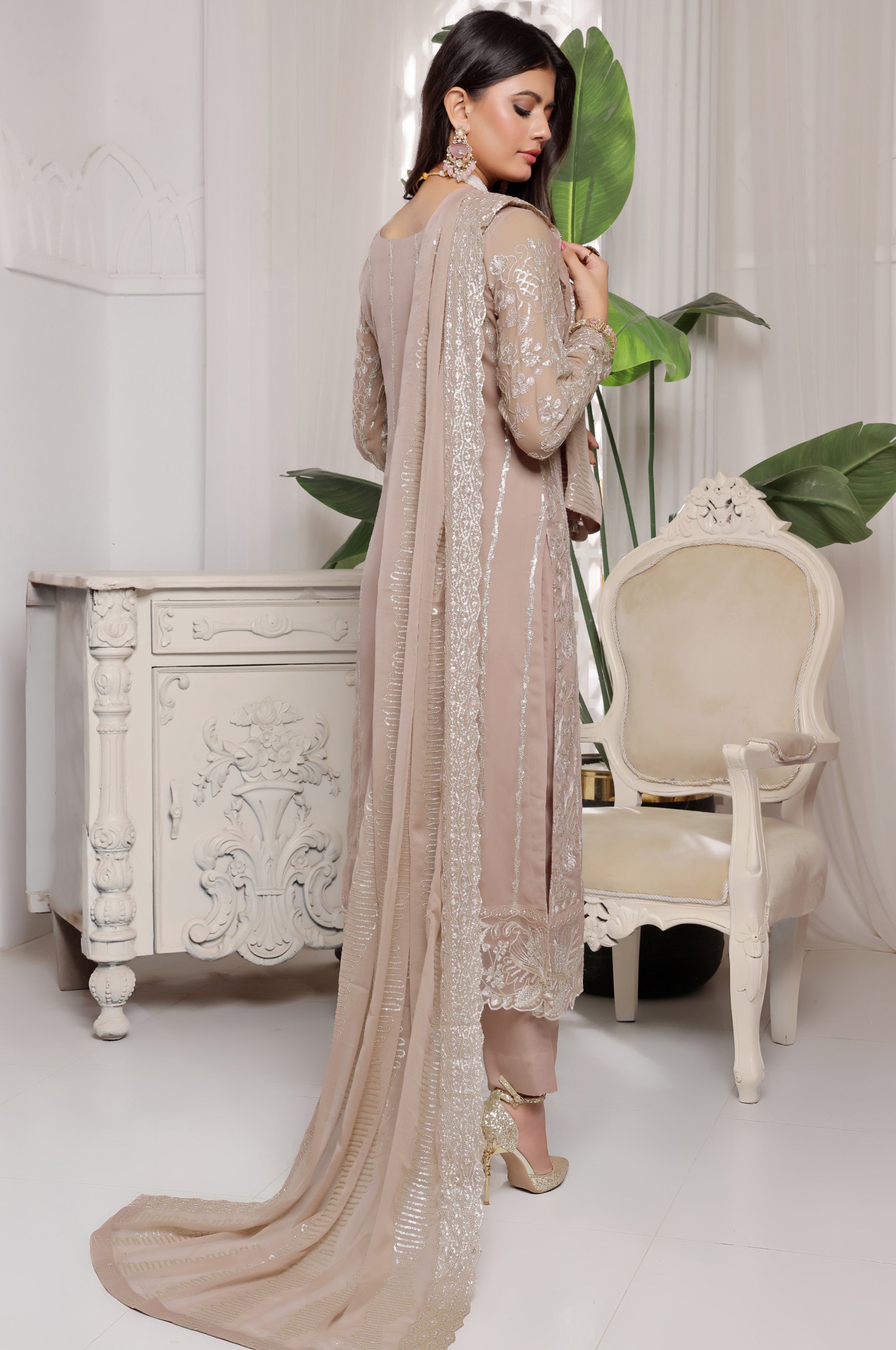 Elegant Beige  – Traditional Embroidered 3-Piece Set