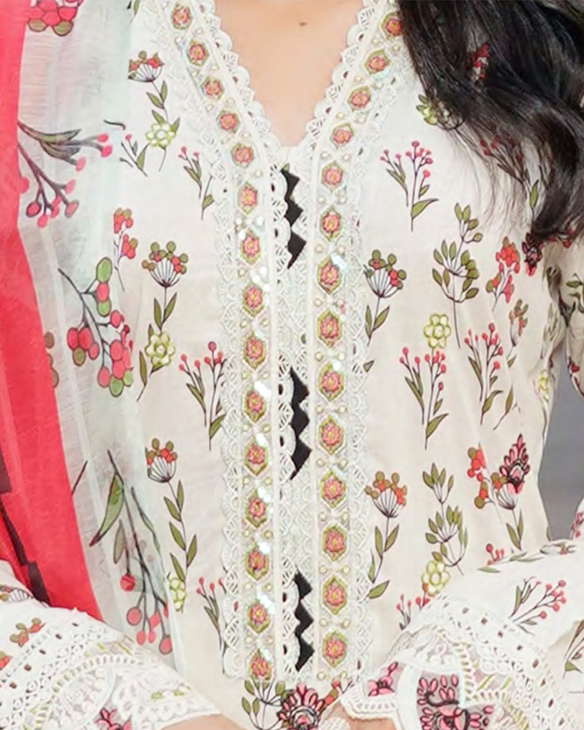 Off-White – Traditional Embroidered 3-Piece Set