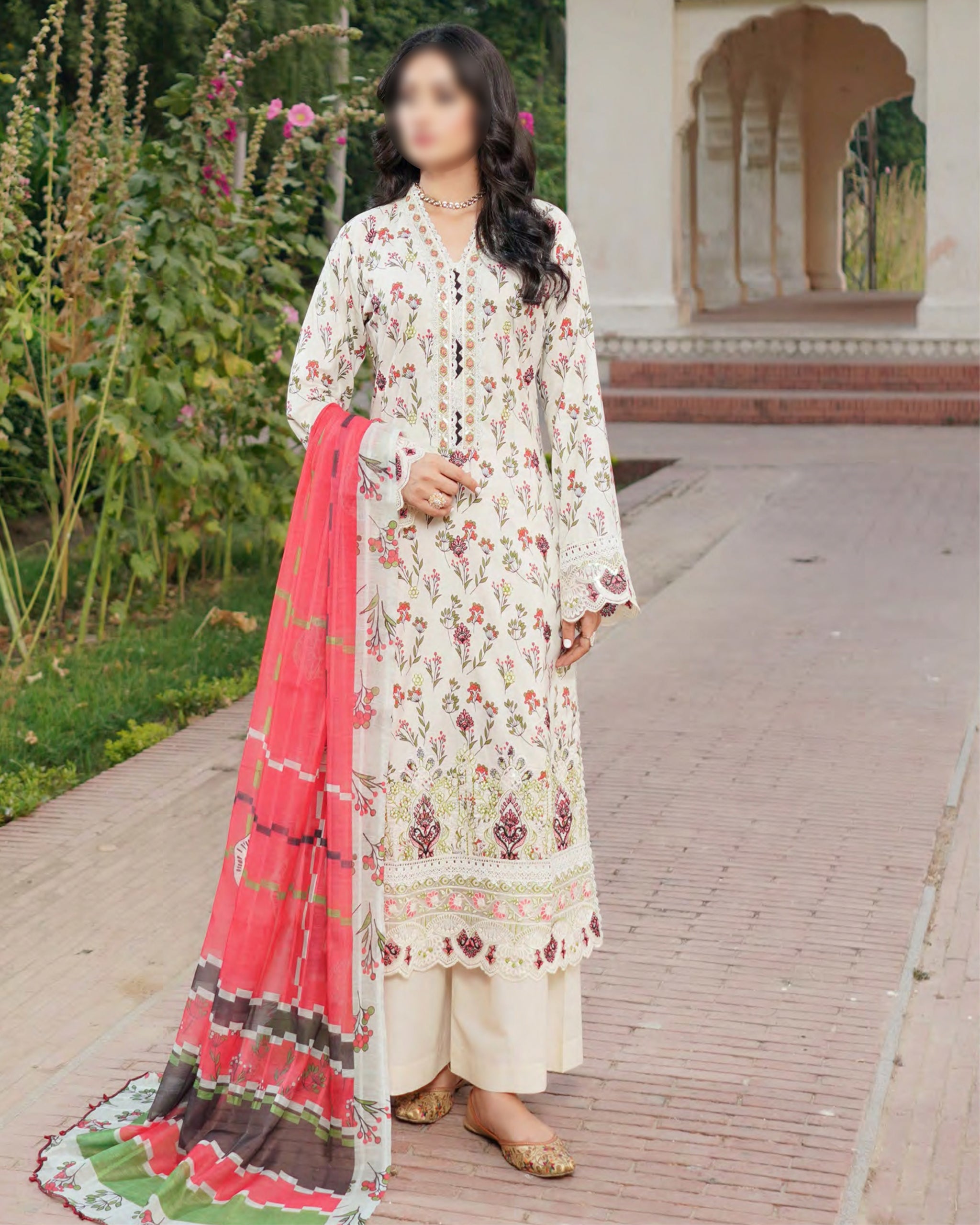 Off-White – Traditional Embroidered 3-Piece Set