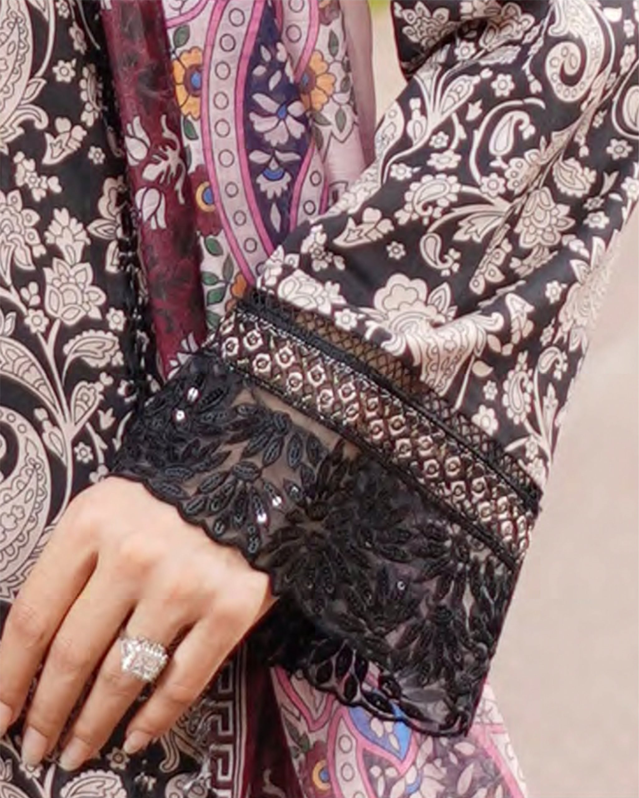 Black – Traditional Embroidered 3-Piece Set