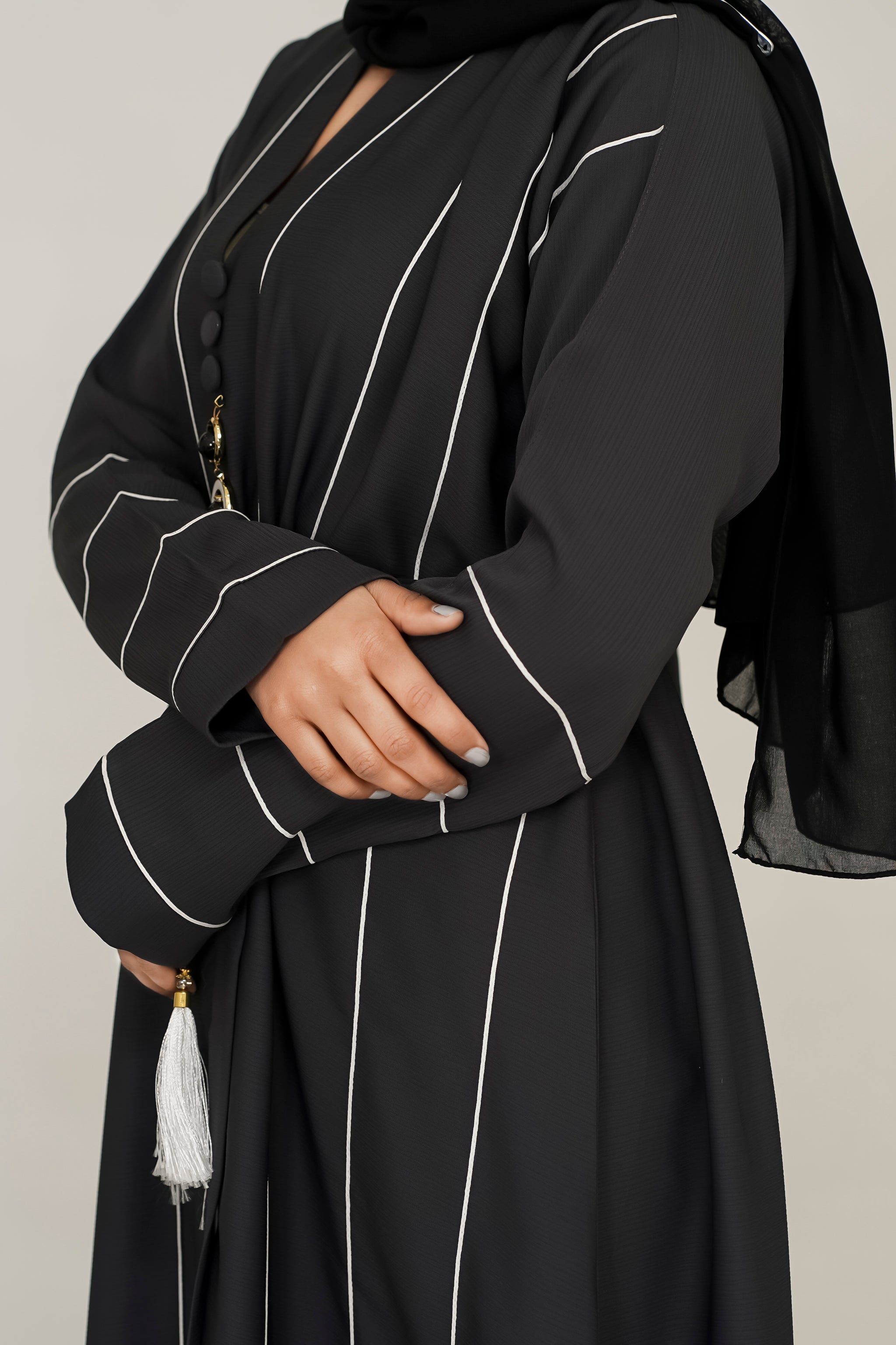 Closed Grey Abaya with Tassel and Matching Belt