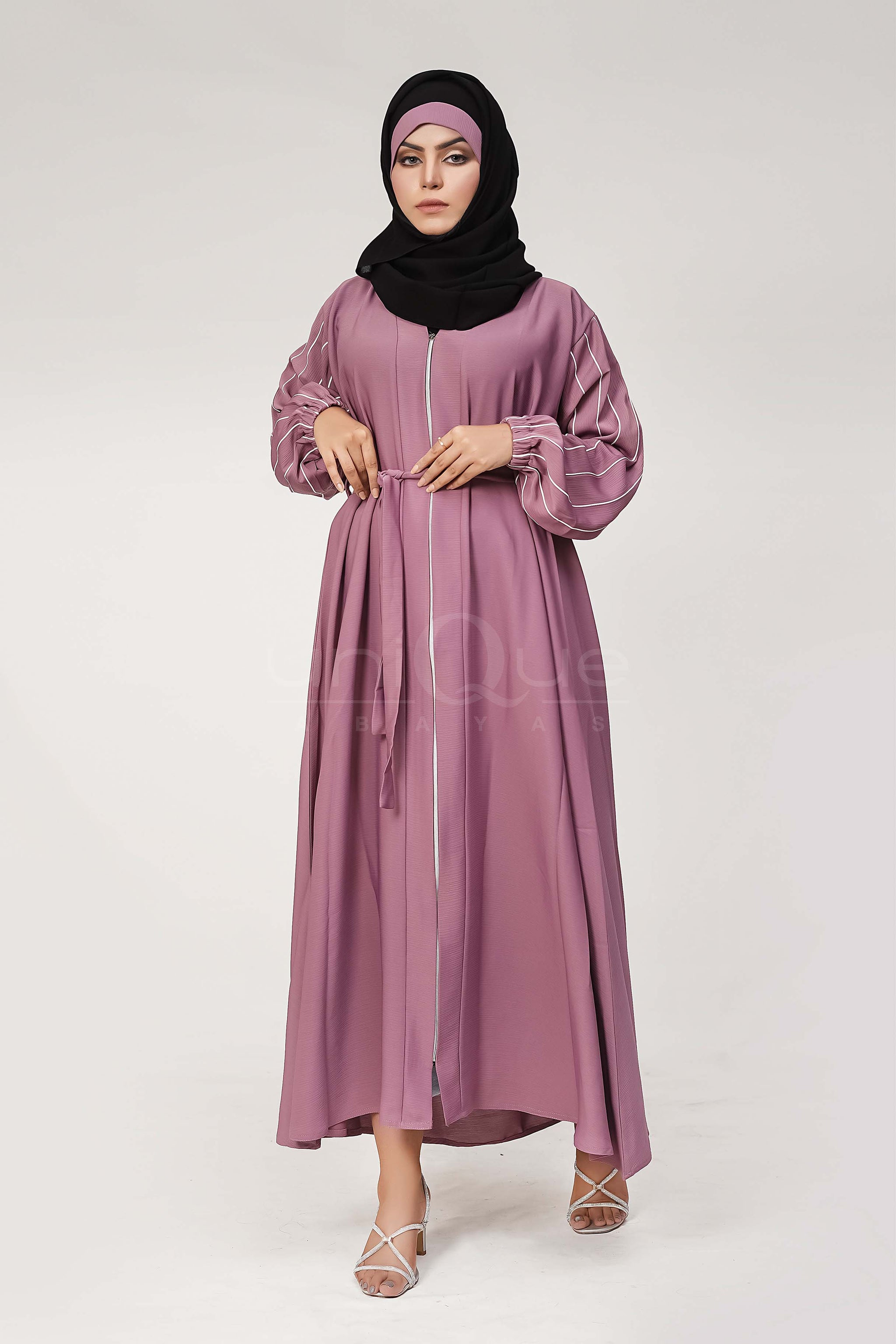 Full Zip Pink Abaya Uniquewallart Abaya For Women Front Side