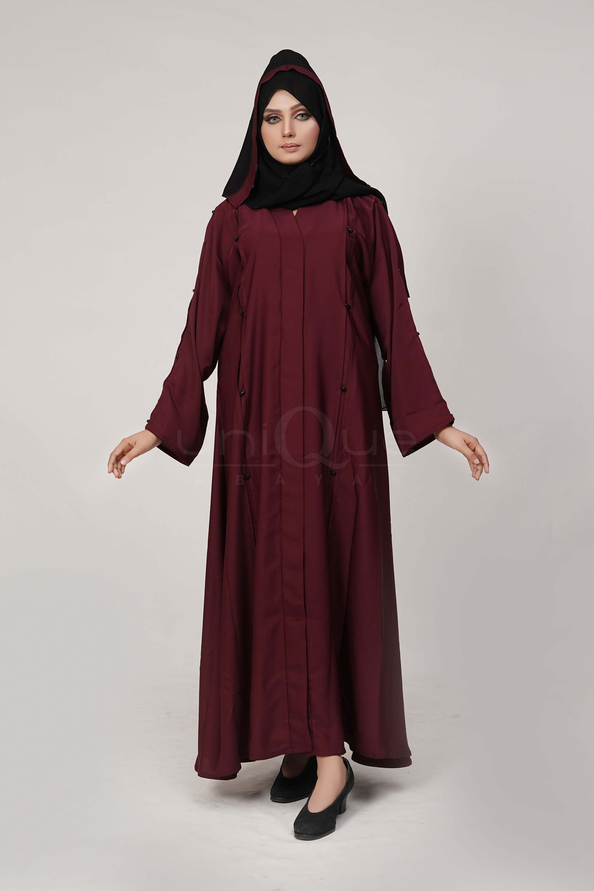 Pleated hotsell abaya uk